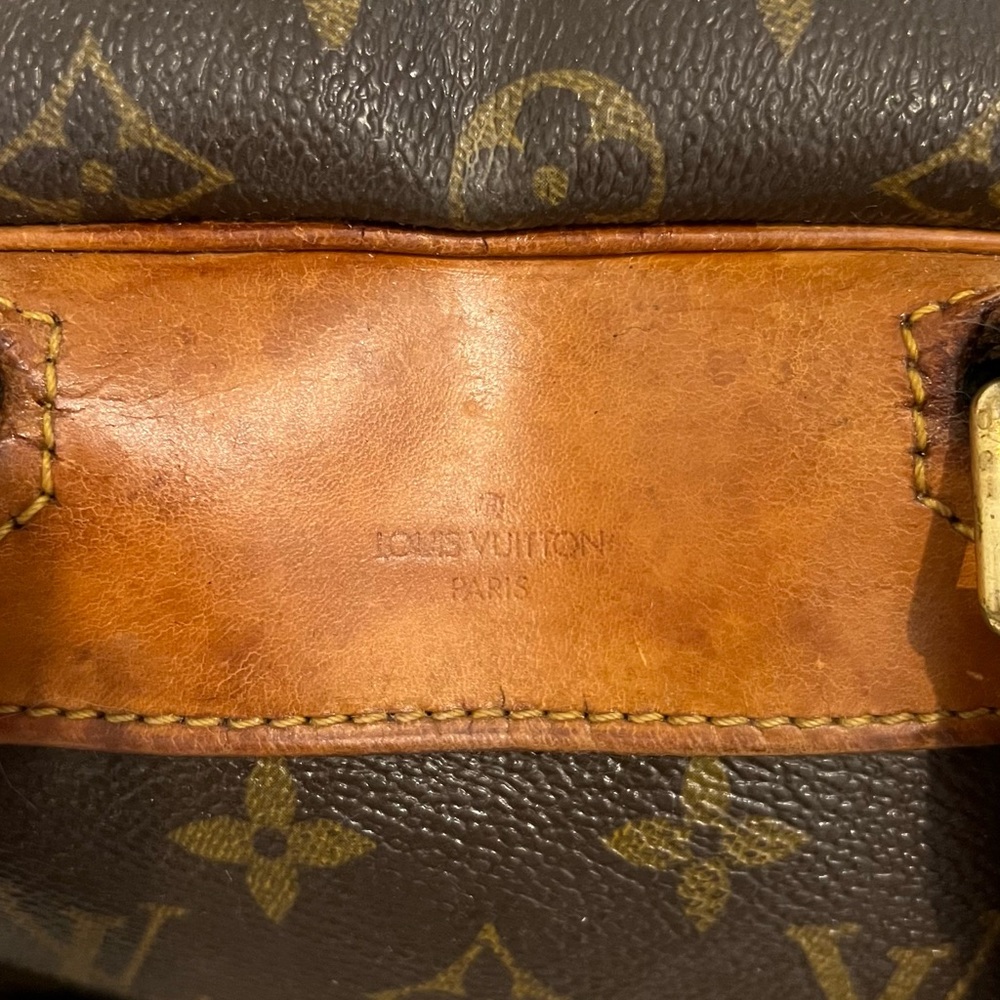Louis Vuitton Monogram Canvas Handbag - Picture 3 of 8